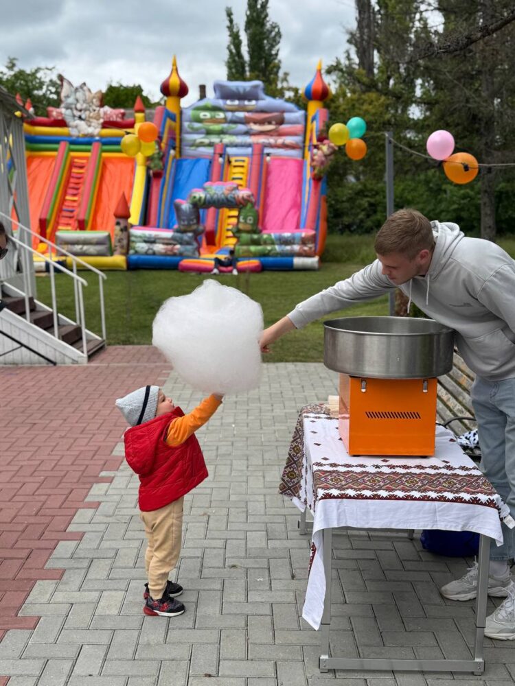 По случаю Международного дня защиты детей команда Илана Шора организовала незабываемые праздники для детей из разных населённых пунктов