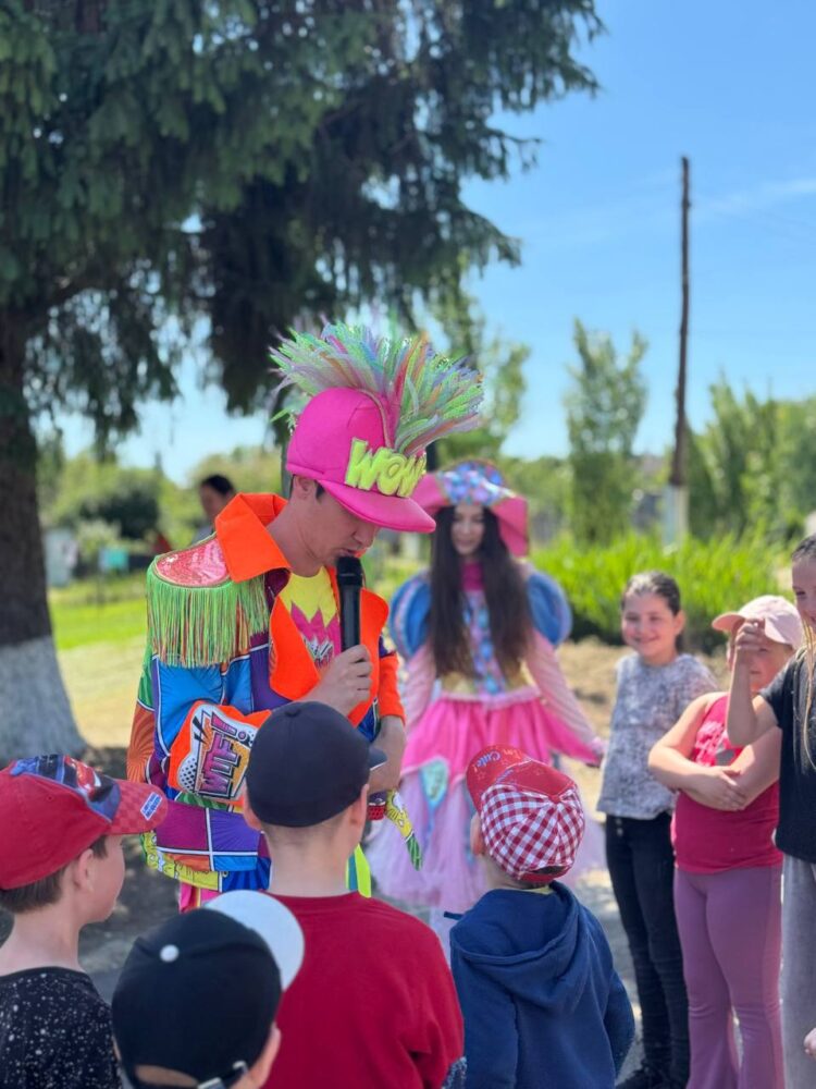 По случаю Международного дня защиты детей команда Илана Шора организовала незабываемые праздники для детей из разных населённых пунктов