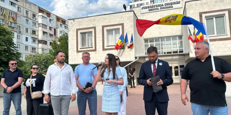 Защита Гуцул обжалует продление домашнего ареста Башкана