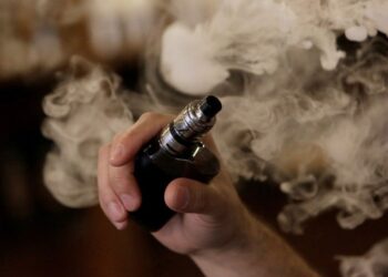 Власти ЕС могут значительно повысить налоги на табак