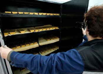 Германию и Италию призвали вернуть хранящееся в США золото на $245 млрд