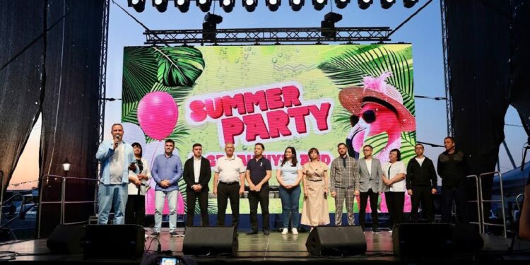 Peste 20.000 de persoane au participat la sărbătoarea tinerilor în GagauziyaLand