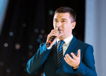 Expert român: Moldovenii plătesc un tarif excesiv la gaze din cauza achizițiilor dubioase ale „Energocom”