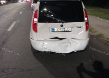 Авария в Кишиневе: Попал в ДТП, когда пытался пропустить пешеходов