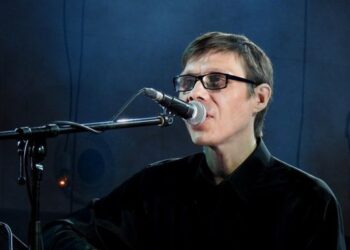 Сооснователя «Смысловых галлюцинаций» Владимира Бурдина приговорили к трем годам колонии по делу о причинении тяжкого вреда здоровью