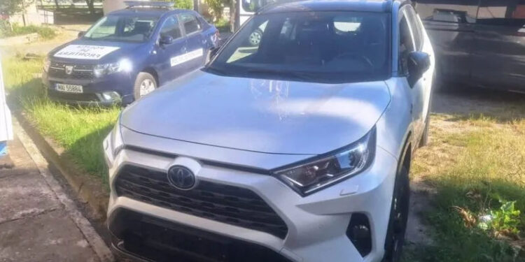 Неудача на границе для молдаванина: перевозил угнанный автомобиль