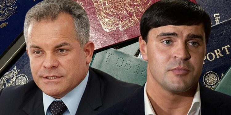 У Плахотнюка и Цуцу изъяты десятки поддельных документов с разными личностями — полиция