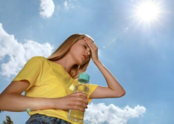 Жара даёт о себе знать: за последнюю неделю 20 человек пострадали от солнечных ударов