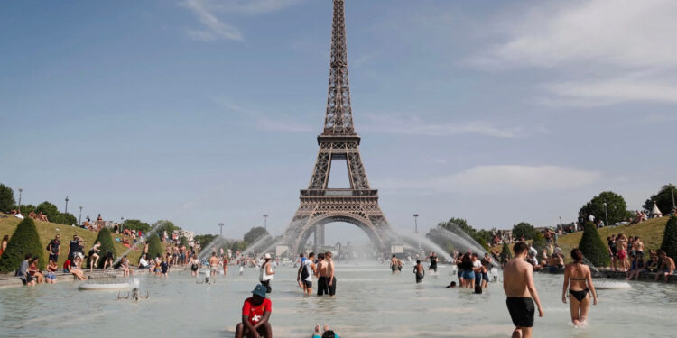 Во Франции зафиксировали второй самый жаркий июнь с 1900 года
