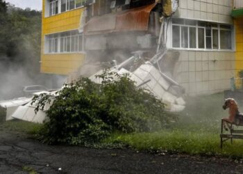 У берегов Камчатки произошло землетрясение магнитудой 8,7. От Японии до Чили объявили угрозу цунами