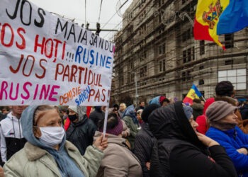 Evenimentele publice vor putea fi sistate sau interzise! Guvernul propune un proiect de lege care introduce reguli stricte și motive extinse de intervenție