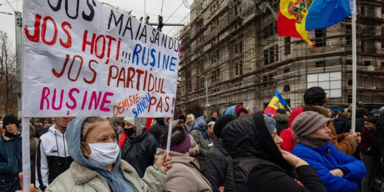 Evenimentele publice vor putea fi sistate sau interzise! Guvernul propune un proiect de lege care introduce reguli stricte și motive extinse de intervenție