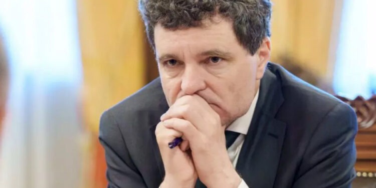 Спонсоры Никушора Дана остаются в тени: ANI отказывается раскрывать данные, ссылаясь на решение КС