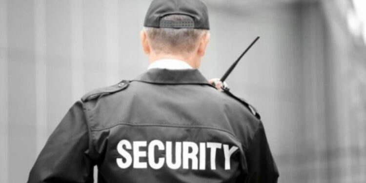 Сотрудник охранной компании в Кишинёве приговорён к тюремному заключению. Какое преступление он совершил