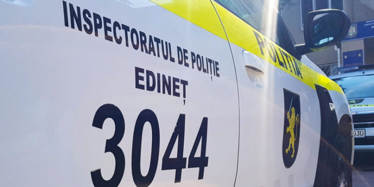 Corupție la IP Edineț: un polițist reținut, patru cercetați pentru mită