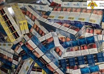 Țigări ascunse în podeaua unui autocar, descoperite la Cahul