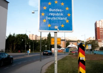 România, campioana migrației în UE: 3,1 milioane de români trăiesc în afara țării