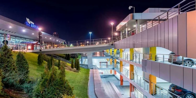 Tarifele pentru parcare la Aeroport au fost majorate din nou