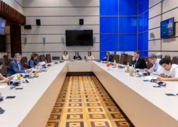 Последнее пленарное заседание действующего парламента: когда состоится?