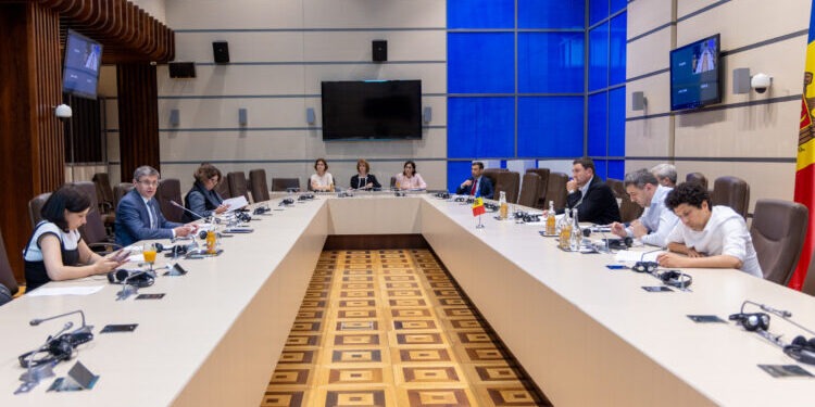 Последнее пленарное заседание действующего парламента: когда состоится?