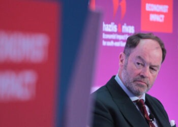 Fostul șef al armatei britanice, Sir Patrick Sanders: „Până în 2030, Marea Britanie trebuie să fie pregatită de război cu Rusia”