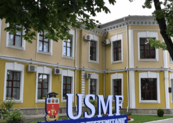 Până la 65 mii lei taxa anuală: Universitatea de Medicină dă start admiterii pentru noul an de studii. 500 de tineri vor avea contractele plătite de stat