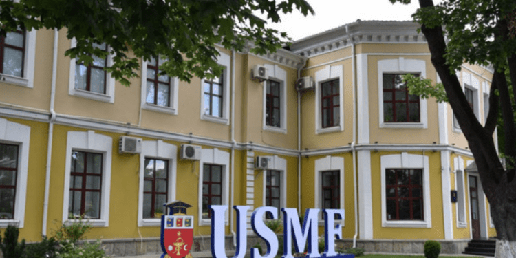 Până la 65 mii lei taxa anuală: Universitatea de Medicină dă start admiterii pentru noul an de studii. 500 de tineri vor avea contractele plătite de stat