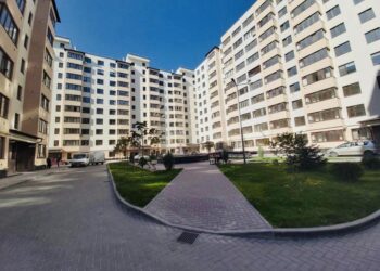 Explozie de prețuri, colaps de tranzacții: Criza imobiliară bate la ușă în Chișinău?