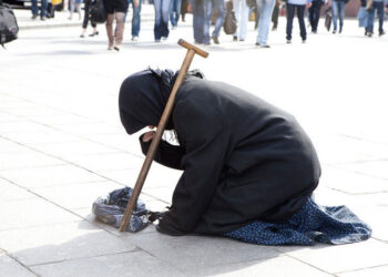 Полиция задержала в Каушанах попрошаек, притворявшихся инвалидами