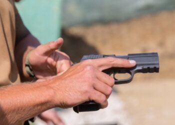 Autoritățile interzic eliberarea permiselor de portarmă pentru transnistreni