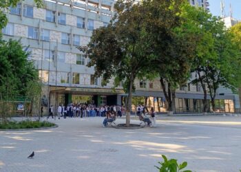 Începe admiterea la liceu: sesiunea de bază se desfășoară între 14 iulie și 2 august