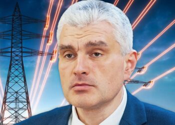 Slusari: Întârzierea reducerii tarifelor la energie este un truc electoral al autorităților