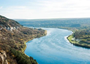 Уровень воды в Днестре временно поднимается на фоне маловодья. Экологи предупреждают, что эффект временный