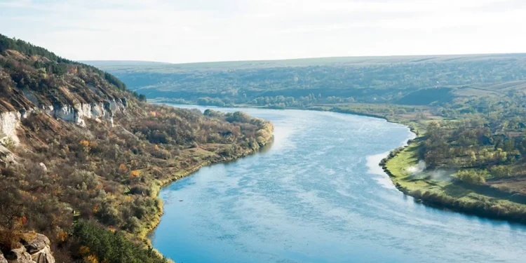Уровень воды в Днестре временно поднимается на фоне маловодья. Экологи предупреждают, что эффект временный