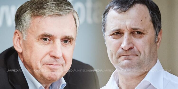 Scandal pe rețele. Sturza îl acuză pe Filat că „răspândește falsuri anti EU și propria țară”. Filat îl ia peste picior și îi răspunde cu o fotografie cu galoși