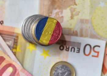 Bulgaria avansează, România se sabotează singură în drumul spre euro. Care sunt costurile