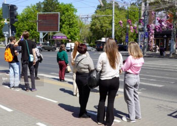 Молдова продолжает терять людей. Миграция остается главной причиной