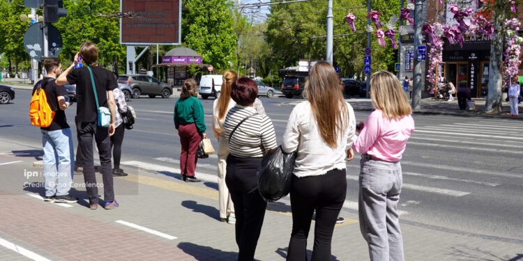 Молдова продолжает терять людей. Миграция остается главной причиной