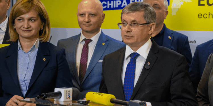 Кто в списке PAS: партия объявила кандидатов на выборы