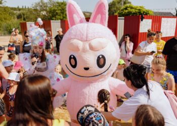 В OrheiLand проходит бесплатное пенное шоу для детей — радость, доступная каждому