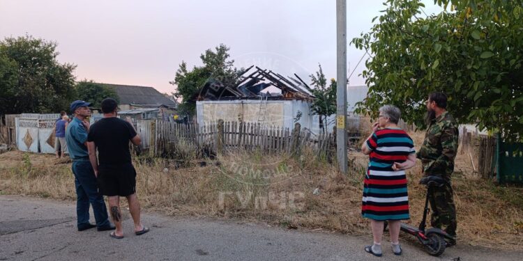 Дом полностью уничтожен огнём в селе Ближний Хутор на левом берегу Днестра