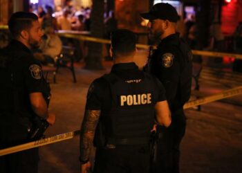 Кража века в Дубае: банда на роскошных авто похитила бриллиант за 25 млн долларов