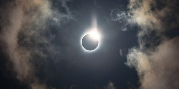 Полное лунное затмение ожидается 7 сентября. Явление будет видно и в Молдове