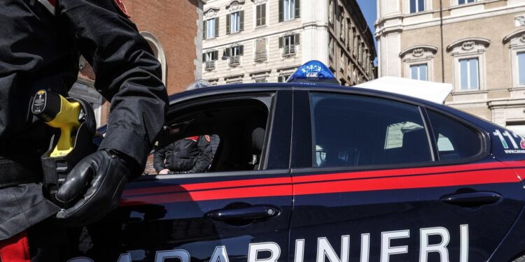 Гражданин Молдовы задержан за кражу из раздевалок бассейна в Италии