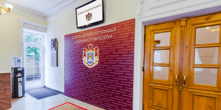 КС под колпаком PAS. Назначенные без конкурса судьи приняли присягу