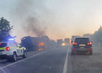 Серьезная авария с участием двух грузовиков в Грэтиештах: есть пострадавшие