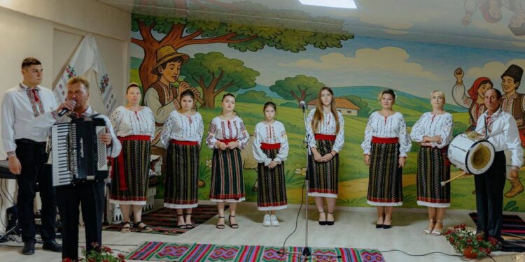 Инфраструктурные проекты продолжаются: дом культуры в Кукурузений де Сус Оргеевского района был реконструирован при поддержке команды Илана Шора