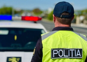 Două persoane, la un pas să fie spulberate de un taximetrist