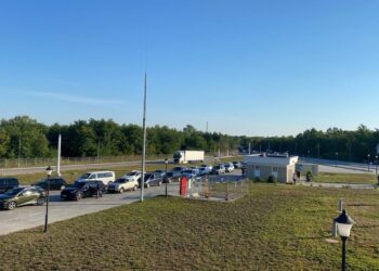 На выезде из Молдовы пробки. Что говорят в пограничной полиции