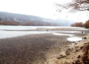 Nistrul seacă: Moldova riscă să rămână fără apă, autoritățile nu iau măsuri